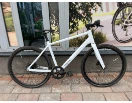 Canyon Commuter 6 szíjhajtásos városi kerékpár