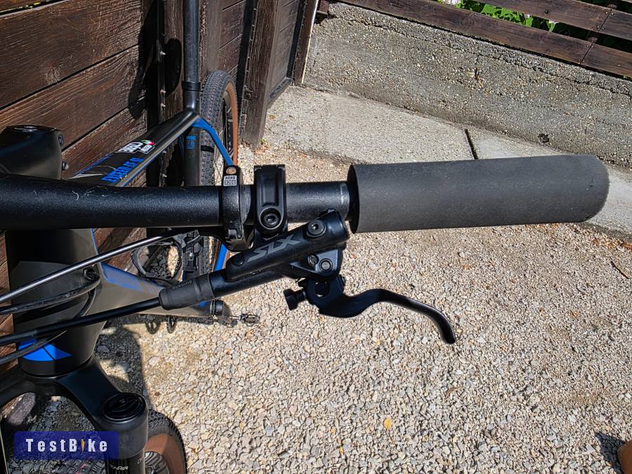 Canyon Exceed CF7 XL