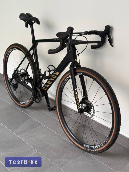 Canyon Grail karbon gravel rival AXS