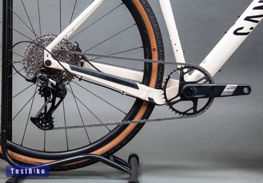 Canyon Grizl 6 2025 (L) alu-karbon gravel kerékpár