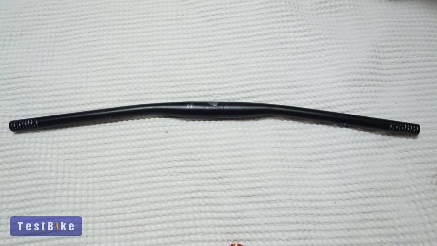 Canyon H13 740 mm kormány