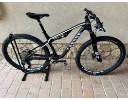 Canyon Lux CF SL 7.0 Carbon mtb 29” 