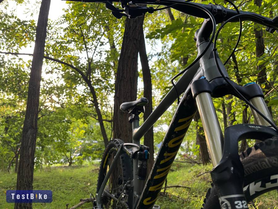 Canyon Nerve Al+ 2013