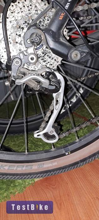 Canyon Nerve XC F8 Fully