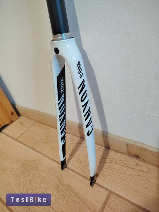 Canyon One One Four Sl-SLX felnifékes merev villa