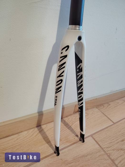 Canyon One One Four Sl-SLX felnifékes merev villa