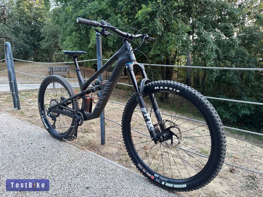 Canyon Spectral CF 7 2026, “L” méret, 29”, számlával