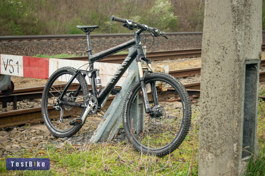 Canyon Spectral F10 Carbon