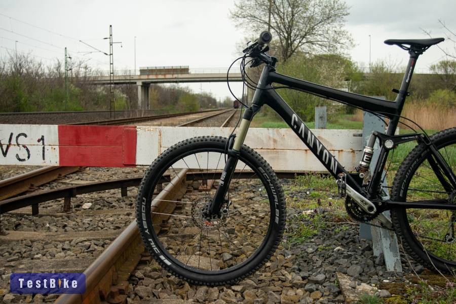 Canyon Spectral F10 Carbon