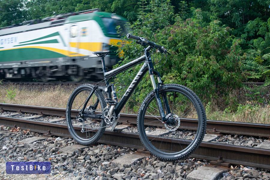 Canyon Spectral F10 Carbon L 26"