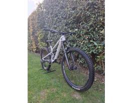 Canyon Spectral Mullet CF8 CLLCTV 2023 M eladó