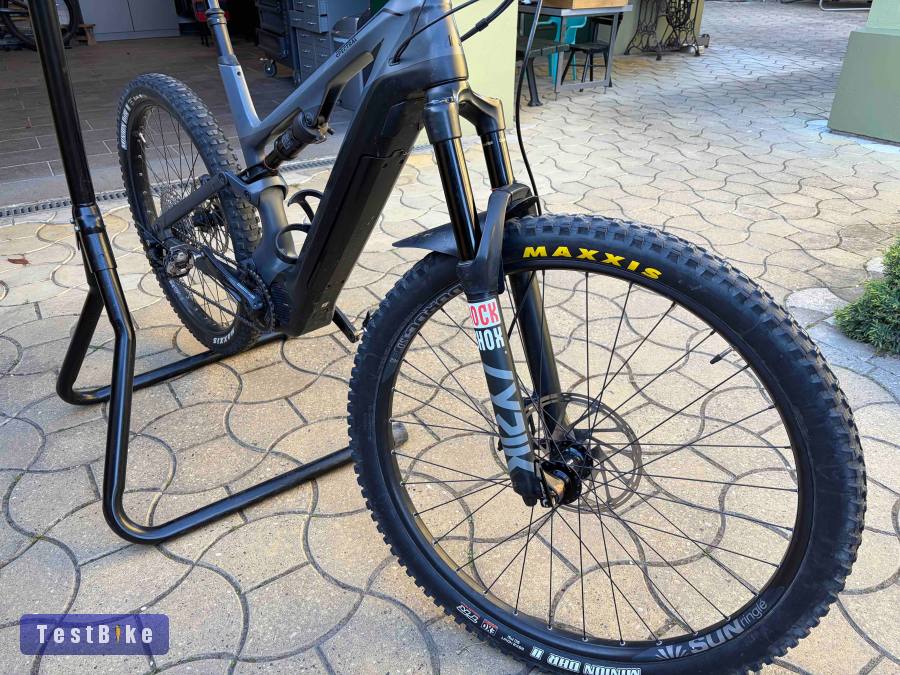 Canyon Spectral:ON CF7 L 7.340km