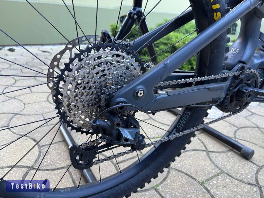 Canyon Spectral:ON M