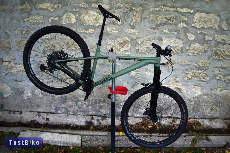 Canyon Stoic 29" L