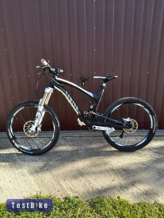 Canyon Strive es