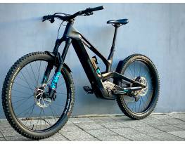 Canyon Torque:ON CF 8 Raw Carbon Edition /900Wh /180mm /Mullet