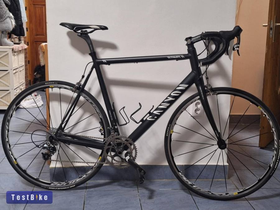 Canyon Ultimate Al F8 országúti kerékpár 