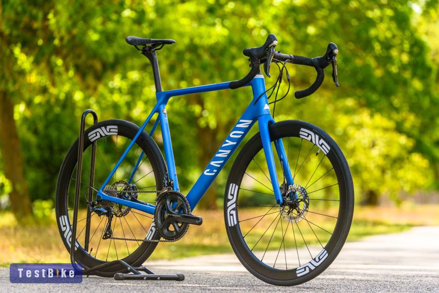 Canyon Ultimate CF SL (L) full karbon országúti kerékpár