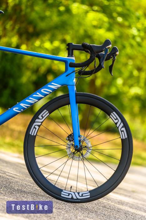 Canyon Ultimate CF SL (L) full karbon országúti kerékpár