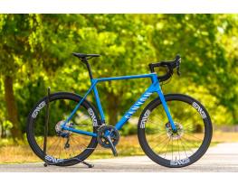 Canyon Ultimate CF SL (L) full karbon országúti kerékpár