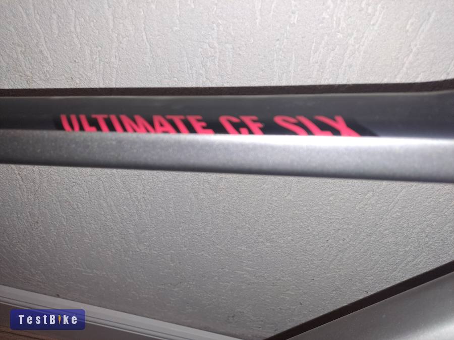 Canyon Ultimate CF SLX XL-es