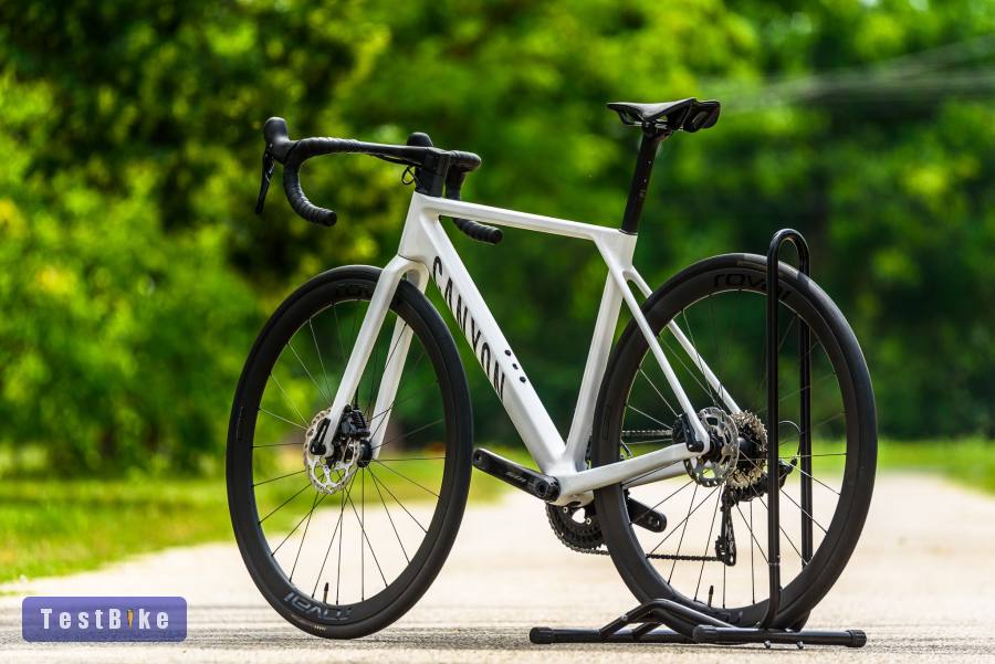 Canyon Ultimate CF7 2026 (S) full karbon országúti kerékpár