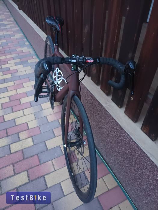 Carbon 50-es országúti bringa