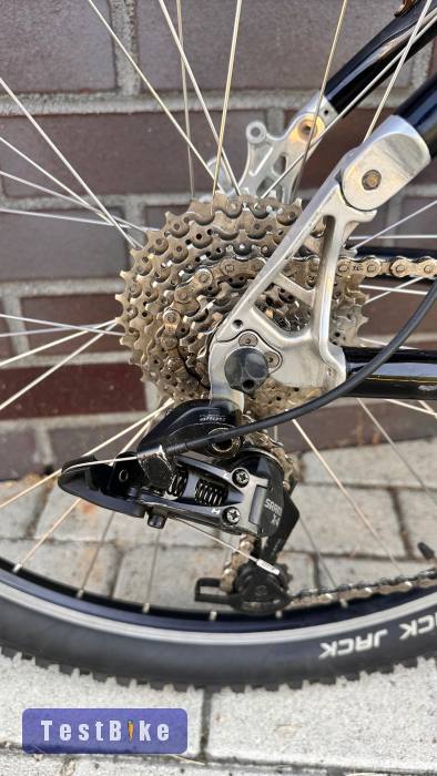 Carbon karbon mtb kerékpár bicikli mountain bike