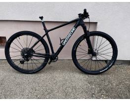 Carbon XC kerékpár