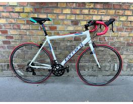 Carrera Karkinos országúti kerékpár 54 cm (173-183 cm)