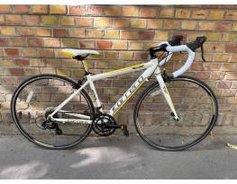 Carrera TDF országúti kerékpár 43 cm (143-153 cm)