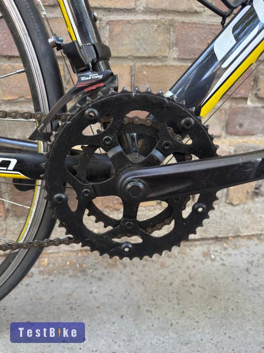 Carrera TDF országúti kerékpár 54 cm (173-183 cm)