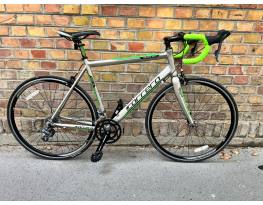 Carrera Vanquish országúti kerékpár 54 cm (173-183 cm)