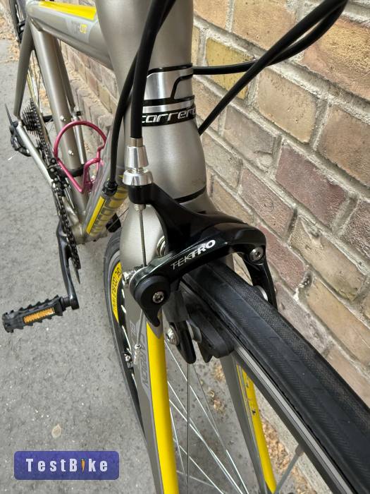 Carrera Zelos országúti kerékpár 46 cm (150-163 cm)