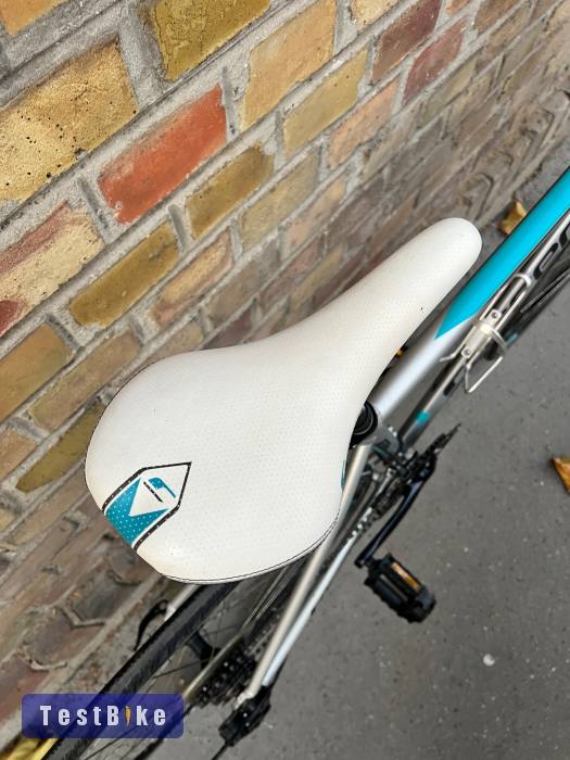 Carrera Zelos országúti kerékpár 46 cm (150-163 cm)