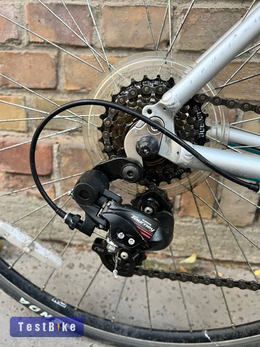 Carrera Zelos országúti kerékpár 46 cm (150-163 cm)