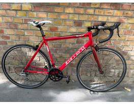 Carrera Zelos országúti kerékpár 51 cm (163-173 cm)