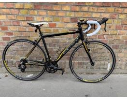 Carrera Zelos országúti kerékpár 51 cm (165-175 cm)