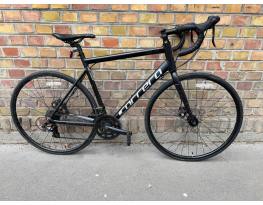 Carrera Zelos tĂĄrcsafĂ©kes orszĂĄgĂști kerĂ©kpĂĄr 54 cm (180-191