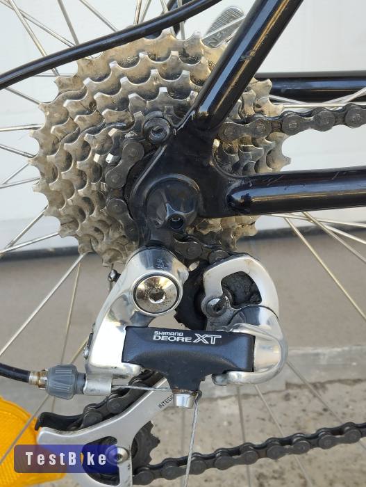Centurion Rocky Racoon ( Merida )keveset használt. Deore XT