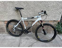 Chaka 26” MTB – tárcsás Mavic kerekek, Manitou teló