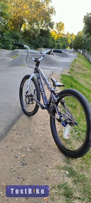 Chase Element 24 pumpa bike
