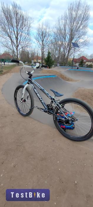 Chase Element 24 pumpa bike