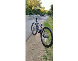 Chase Element 24 pumpa bike