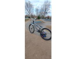 Chase Element 24 pumpa bike