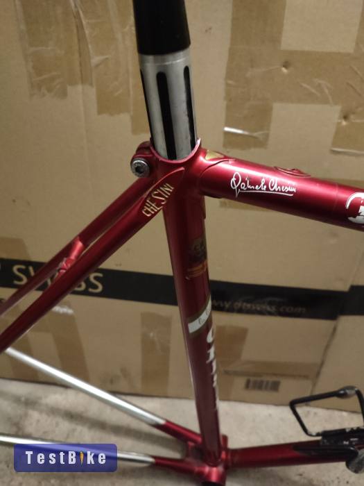 Chesini országúti vázszett 