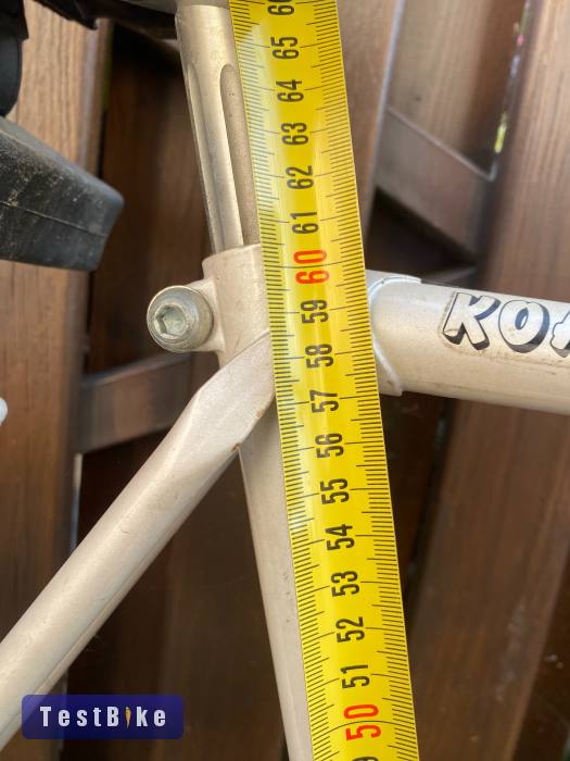 Cilo márkájú svájci városi trekking kerékpár shimano