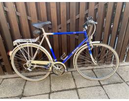 Cilo márkájú svájci városi trekking kerékpár shimano