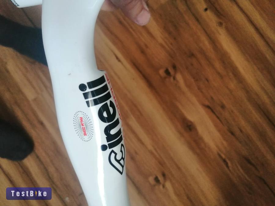 Cinelli Neomorhpe 38 cm karbon kormány