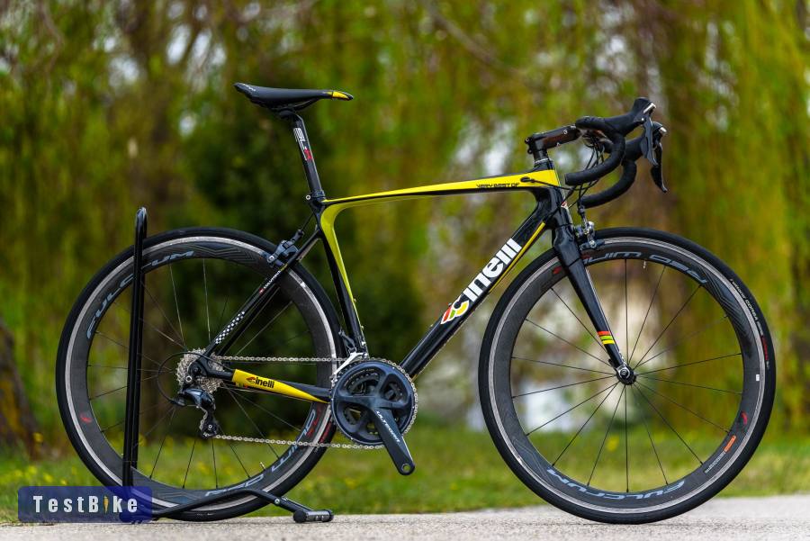 Cinelli Very Best Of (54) full karbon országúti kerékpár